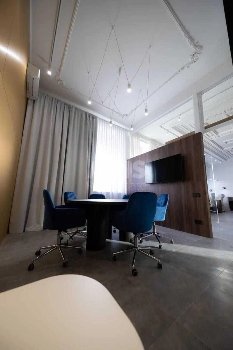 Office vul. Hmel'nyc'kogo Bogdana 32, 155m26312912