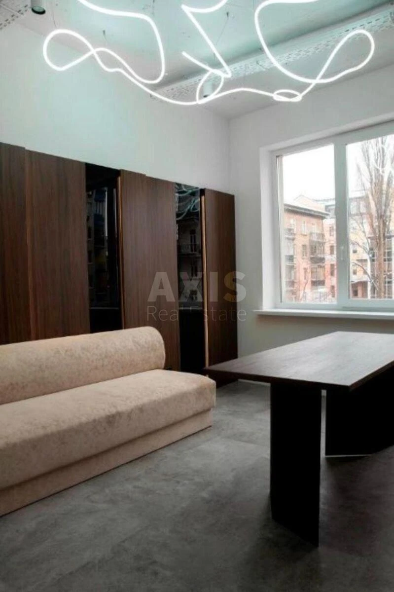 Office vul. Knyaziv Ostrozkykh 32/2, 122m2670096