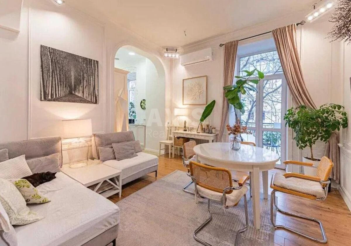 3k apartment vul. Tarasivs'ka 19Б687365