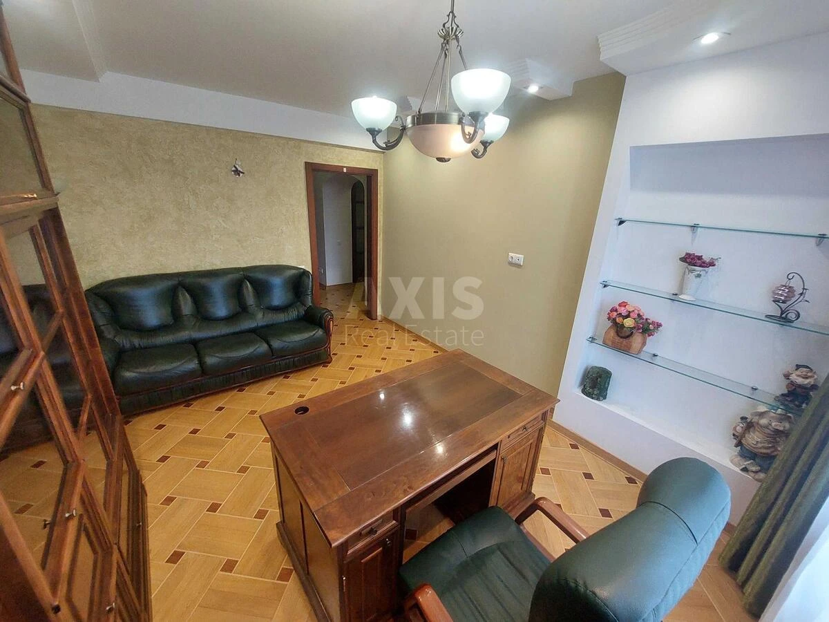 4к квартира ул. Юлии Здановской 54А699318