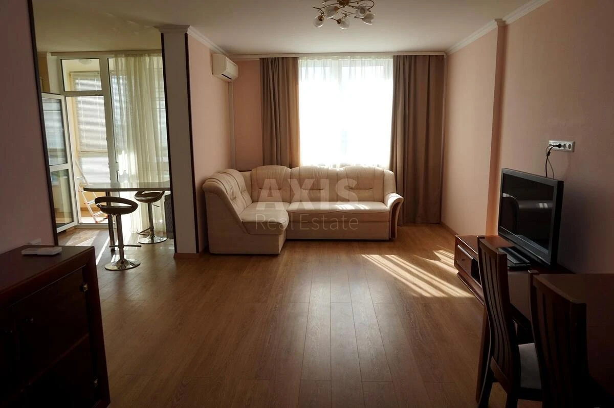 3k apartment vul. Sikors'kogo Igorja Aviakonstruktora 1669242