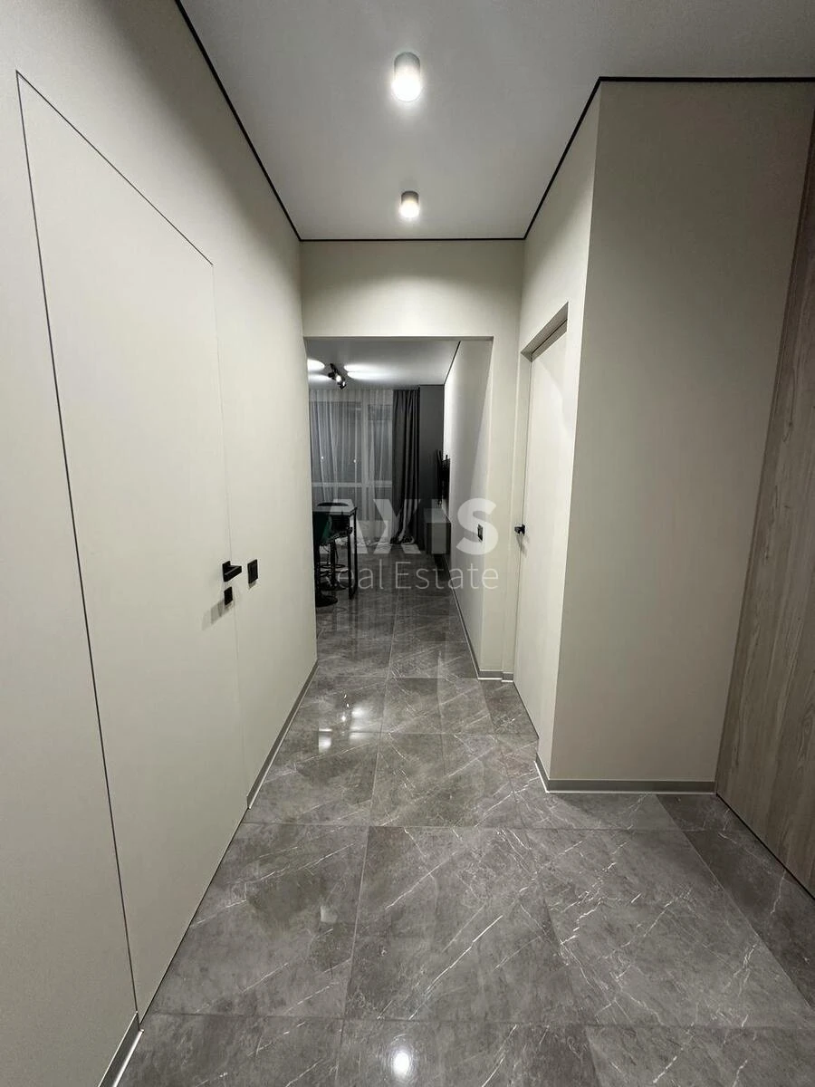 1k apartment vul. Saljutna 2Б6212212