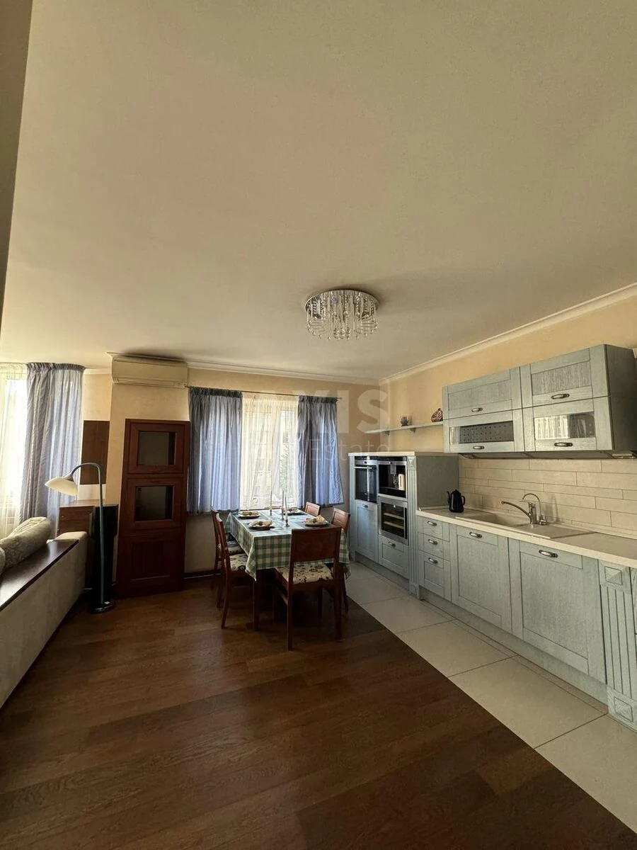 2k apartment vul. Nizhyns'ka 5