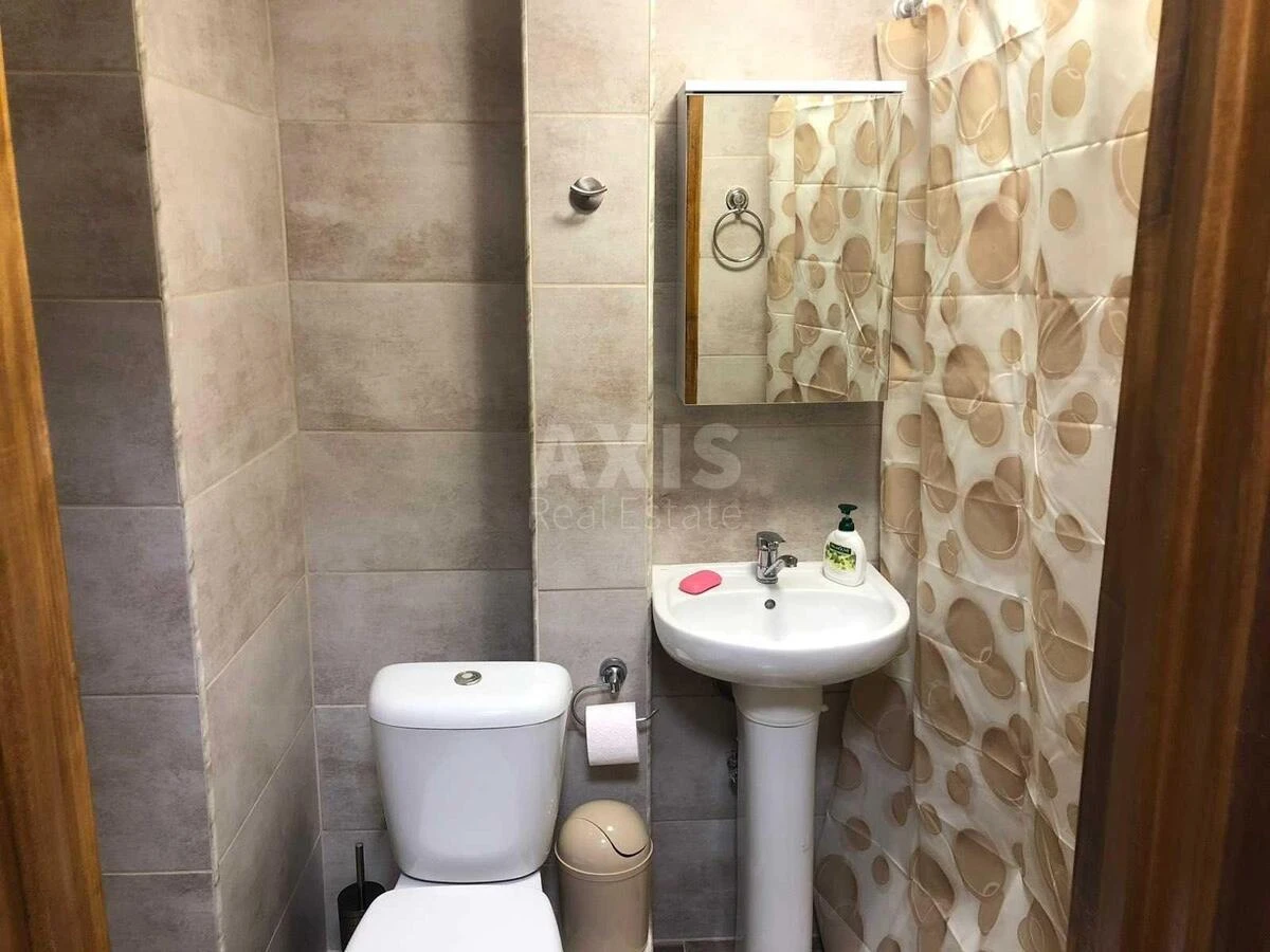 1к квартира спуск Кловский 12А671926