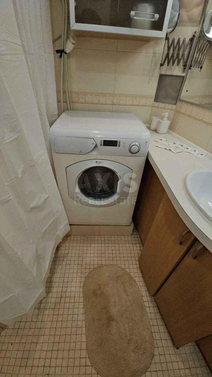 3k apartment vul. Jevgena Konoval'cja 15/27187810