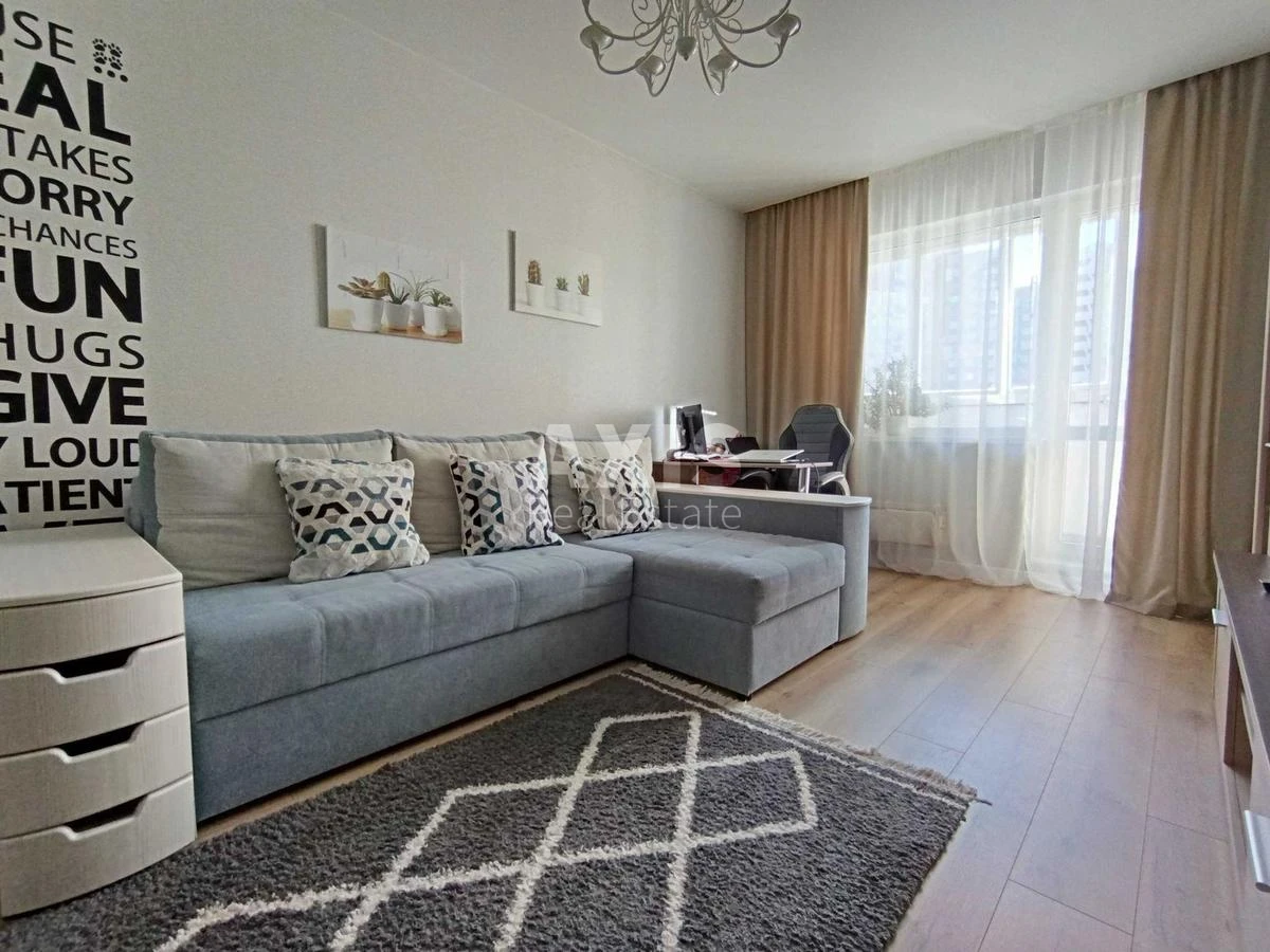 3к квартира ул. Заболотного Академика 8418873