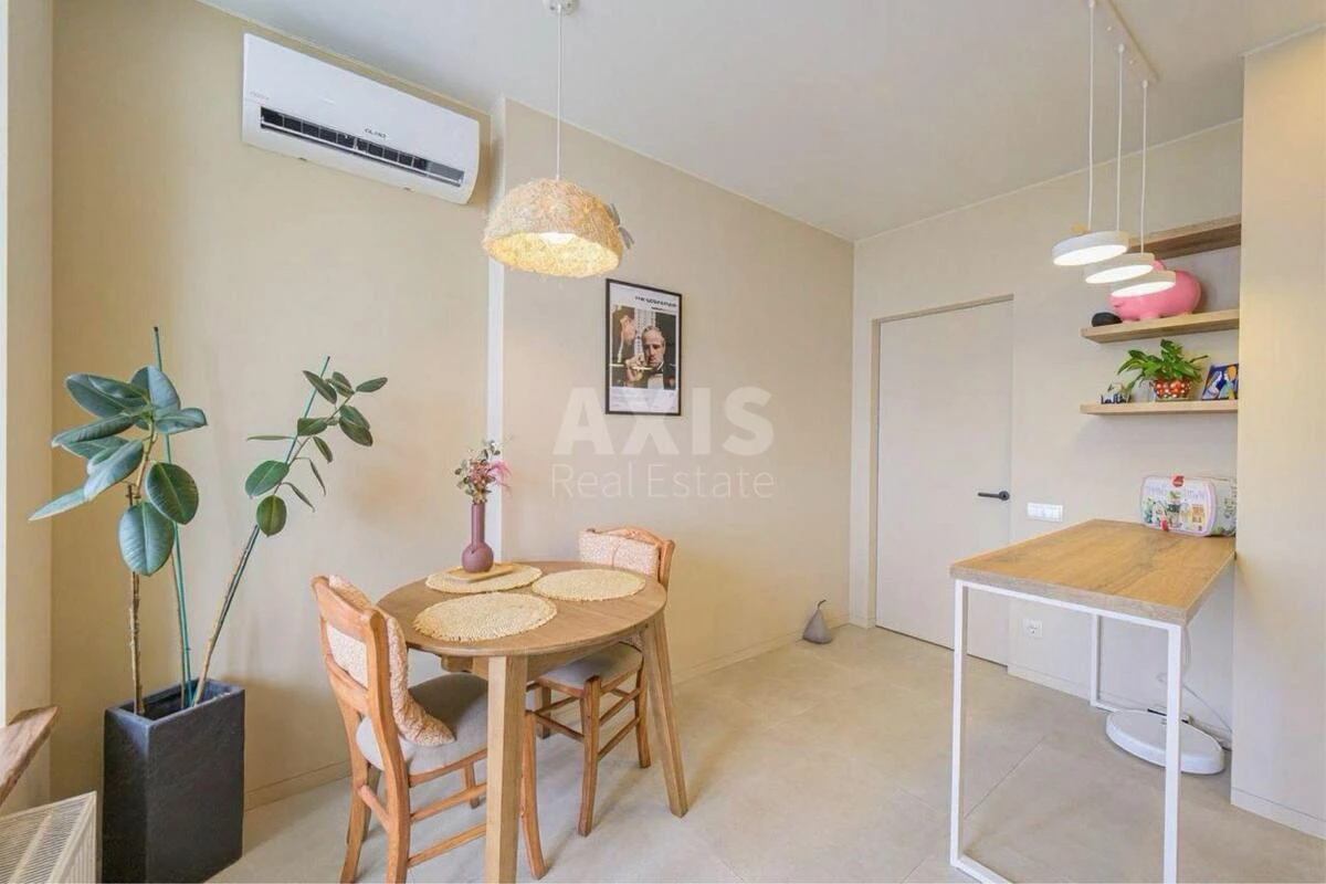 1k apartment prov. Pryladnyj 10В690471