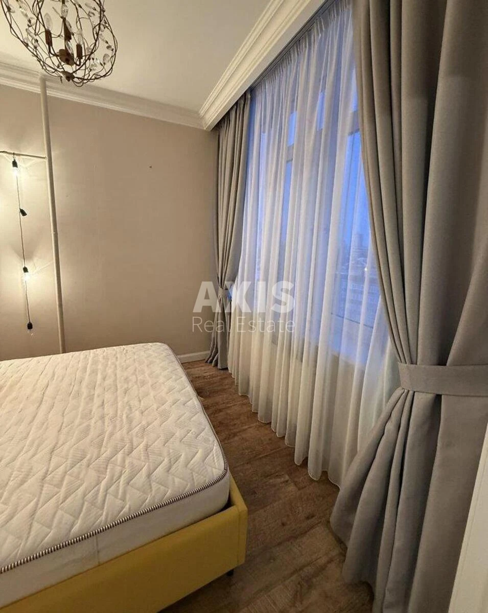 2k apartment vul. Pysarzhevs'kogo Akademika 8648215