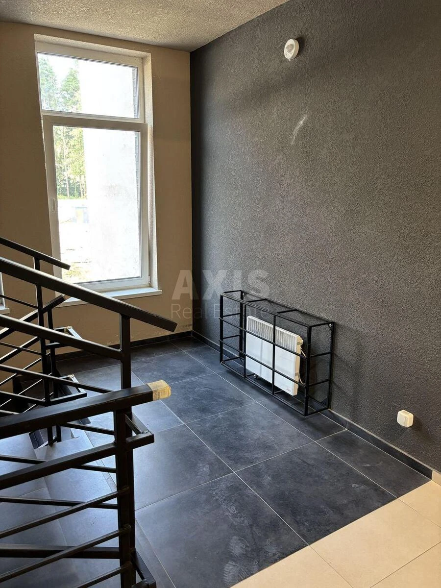 1k apartment vul. Dniprovods'ka 1А707939