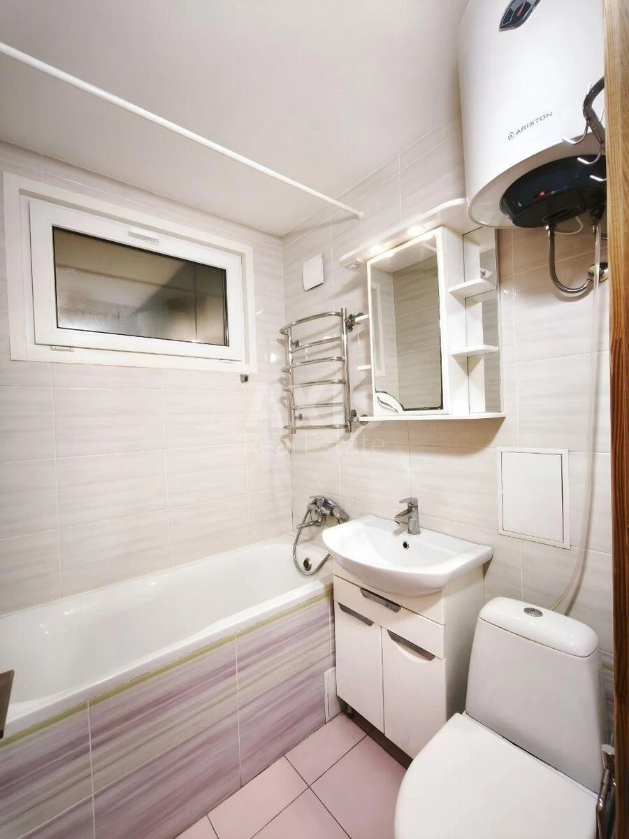 1к квартира ул. Нищинского Петра 12678270