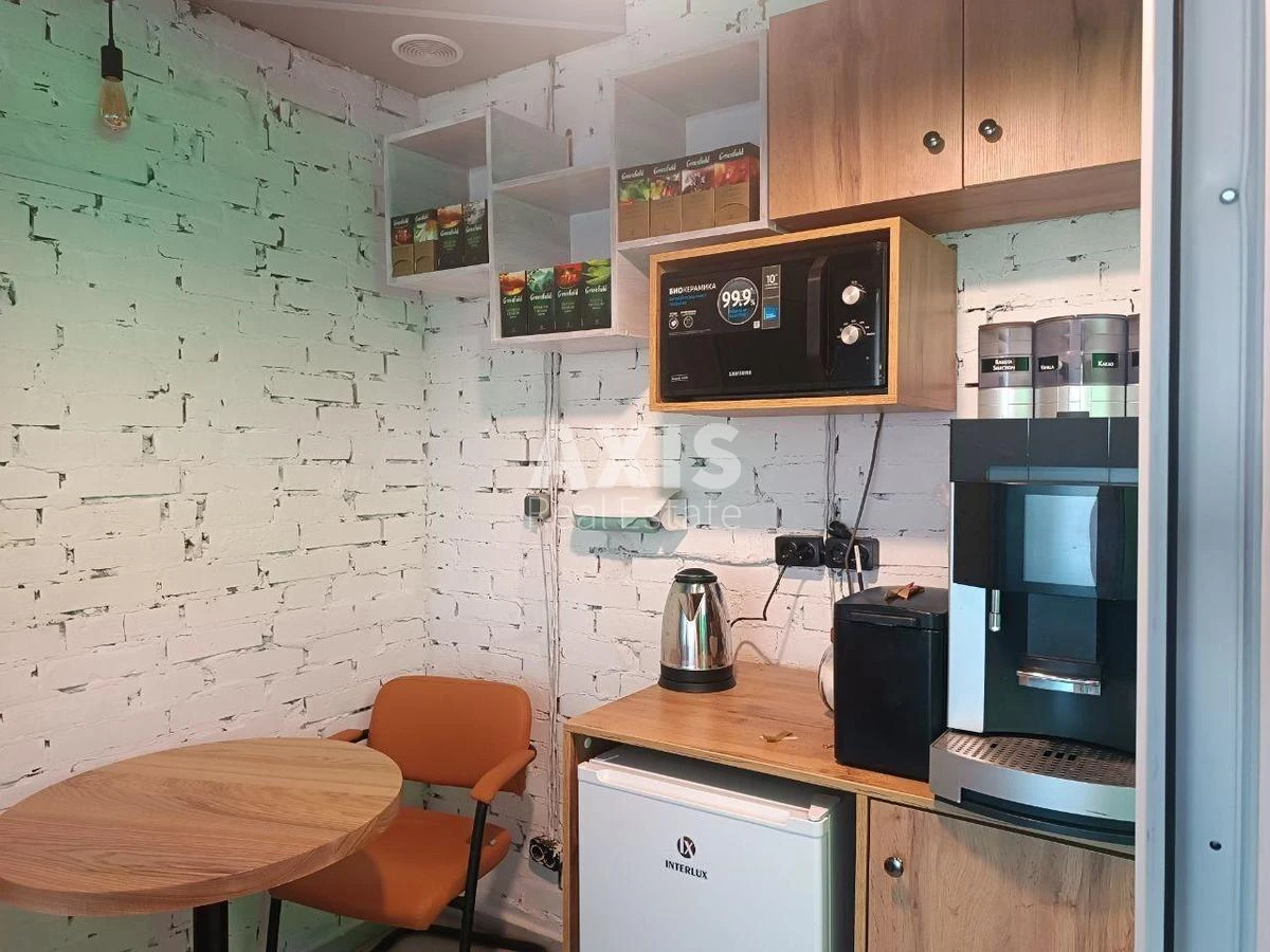 Office uzv. Klovs'kyj 7А, 117m2383624