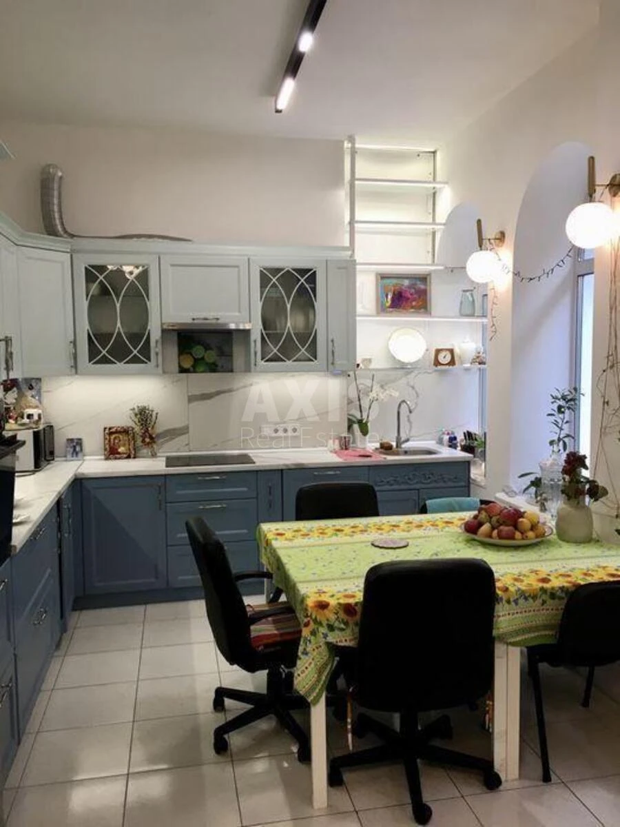 3к квартира ул. Хмельницкого Богдана 963503