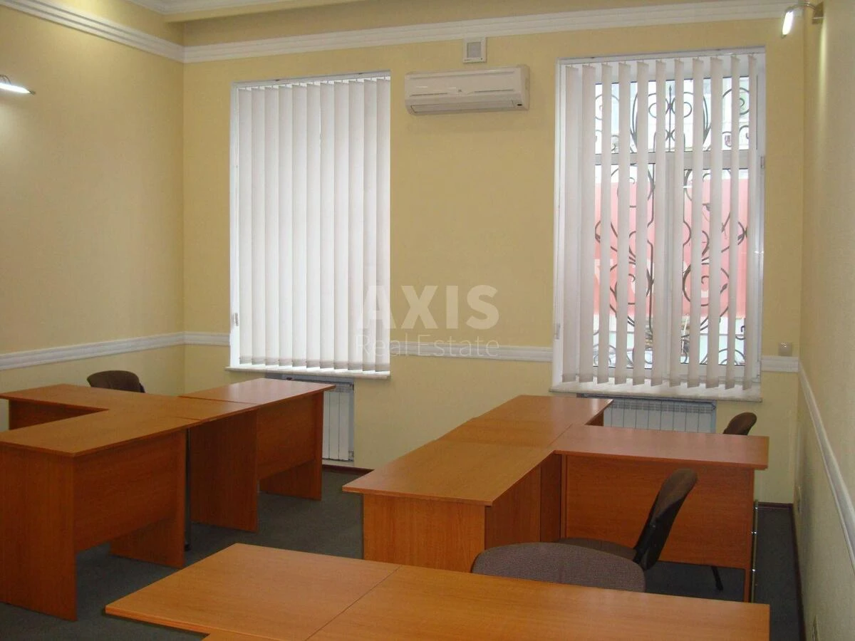 Офис ул. Саксаганского 57, 90м27142711