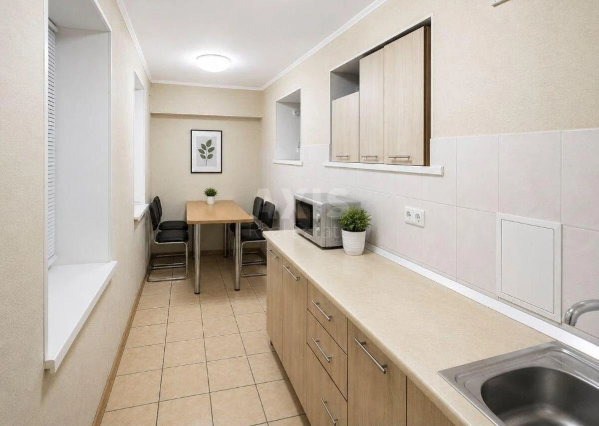 Office vul. Vvedens'ka 25, 117m2700816