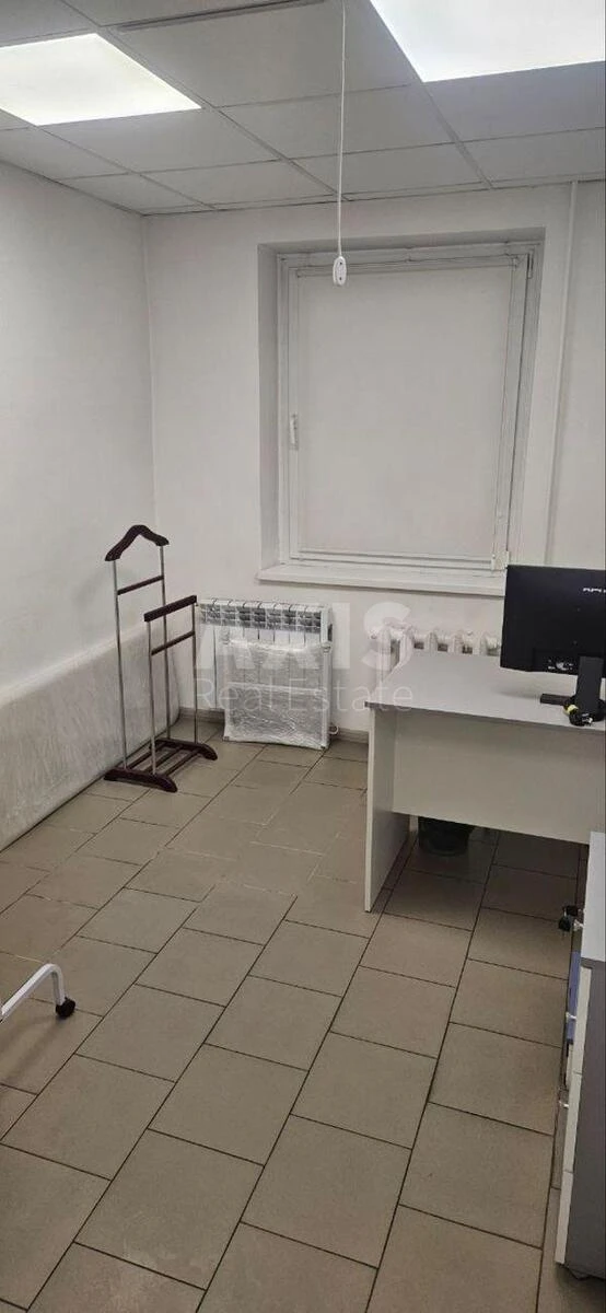Trade object vul. Dragomanova 25, 81m2686612