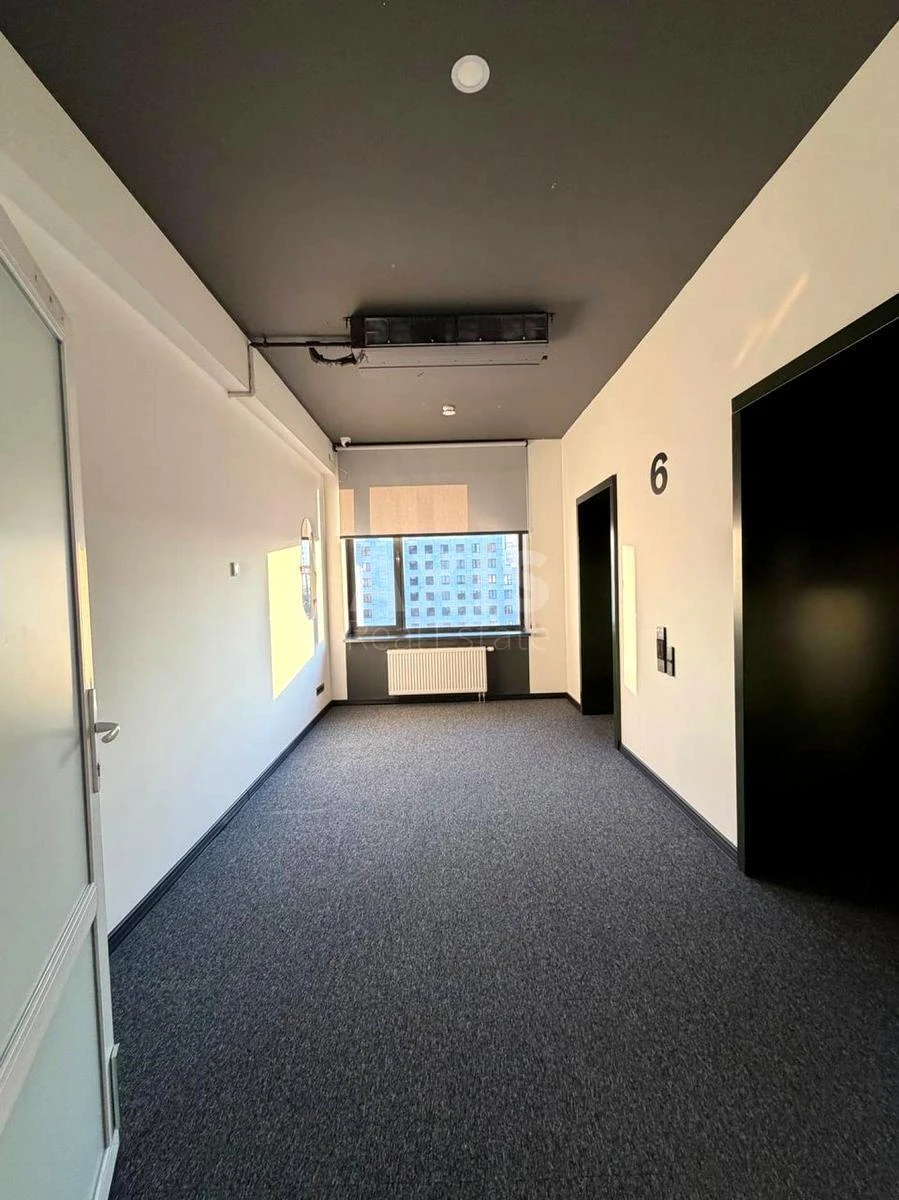 Office vul. Saksagans'kogo 58, 560m26547615