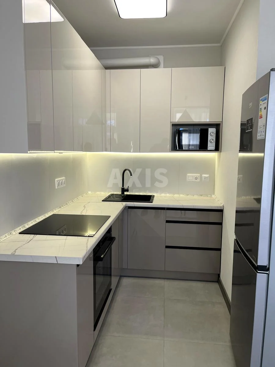 1k apartment vul. Olesja Berdnyka 1