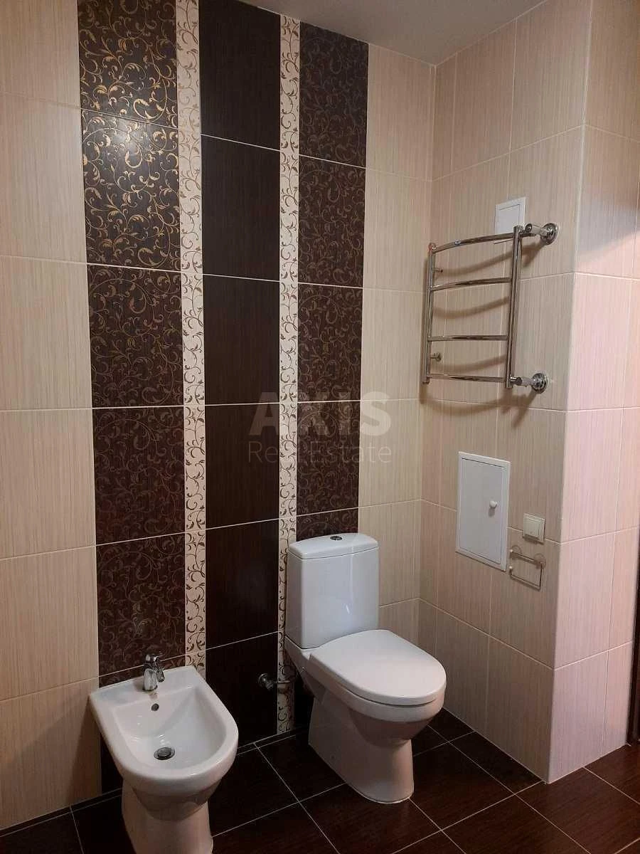 2к квартира ул. Голосеевская 137057417