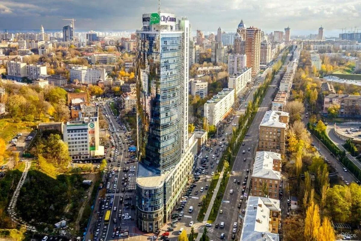 Об'єкт сервісу вул. Мечникова 1, 4500м2