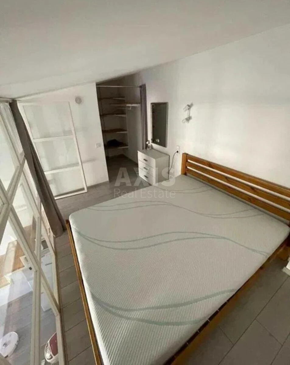 2k apartment vul. Metrologichna 54Б688773