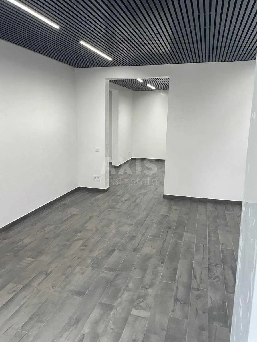 Trade object vul. Urlivs'ka 5, 95m26742010