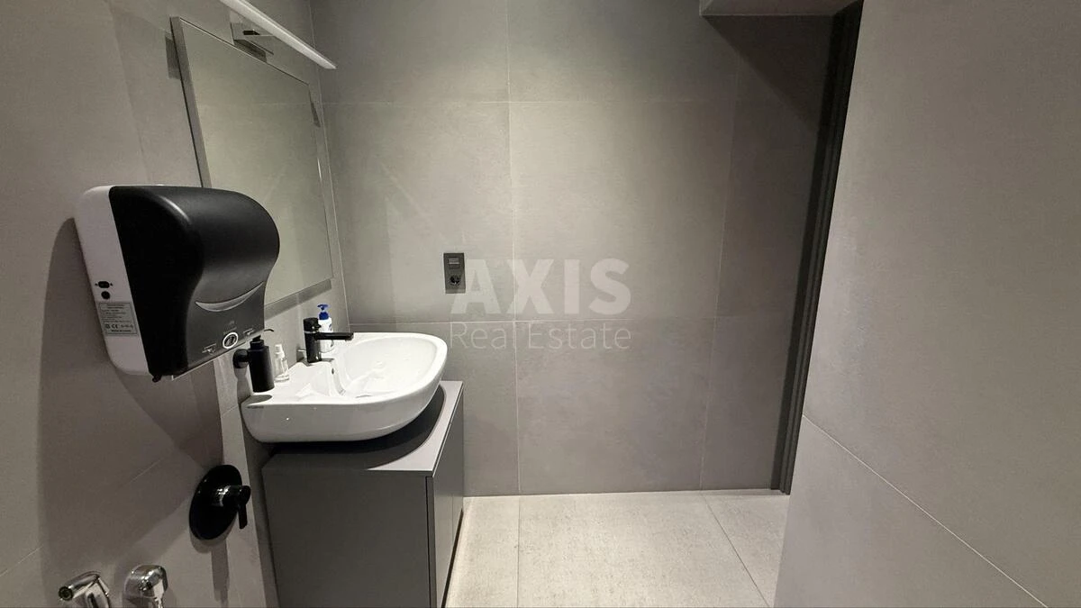 Объект торговли ул. Большая Житомирская 10, 147м2646917