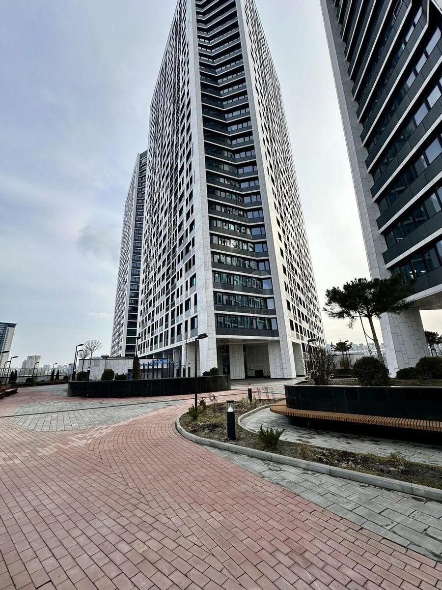 1k apartment pr-t Berestejskij 11Б6796020