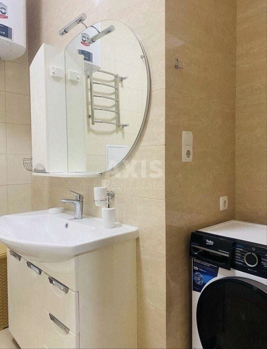 2к квартира ул. Андрея Верхогляда 2А6930710