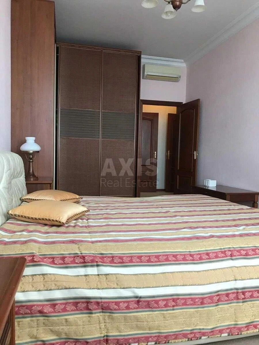 3k apartment pr-t Volodimira Іvasyuka 12Є693232