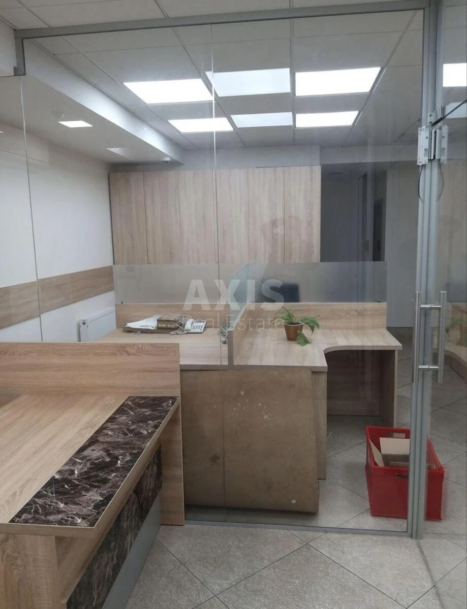 Office vul. Bogdanivs'ka 7А, 103m2647760