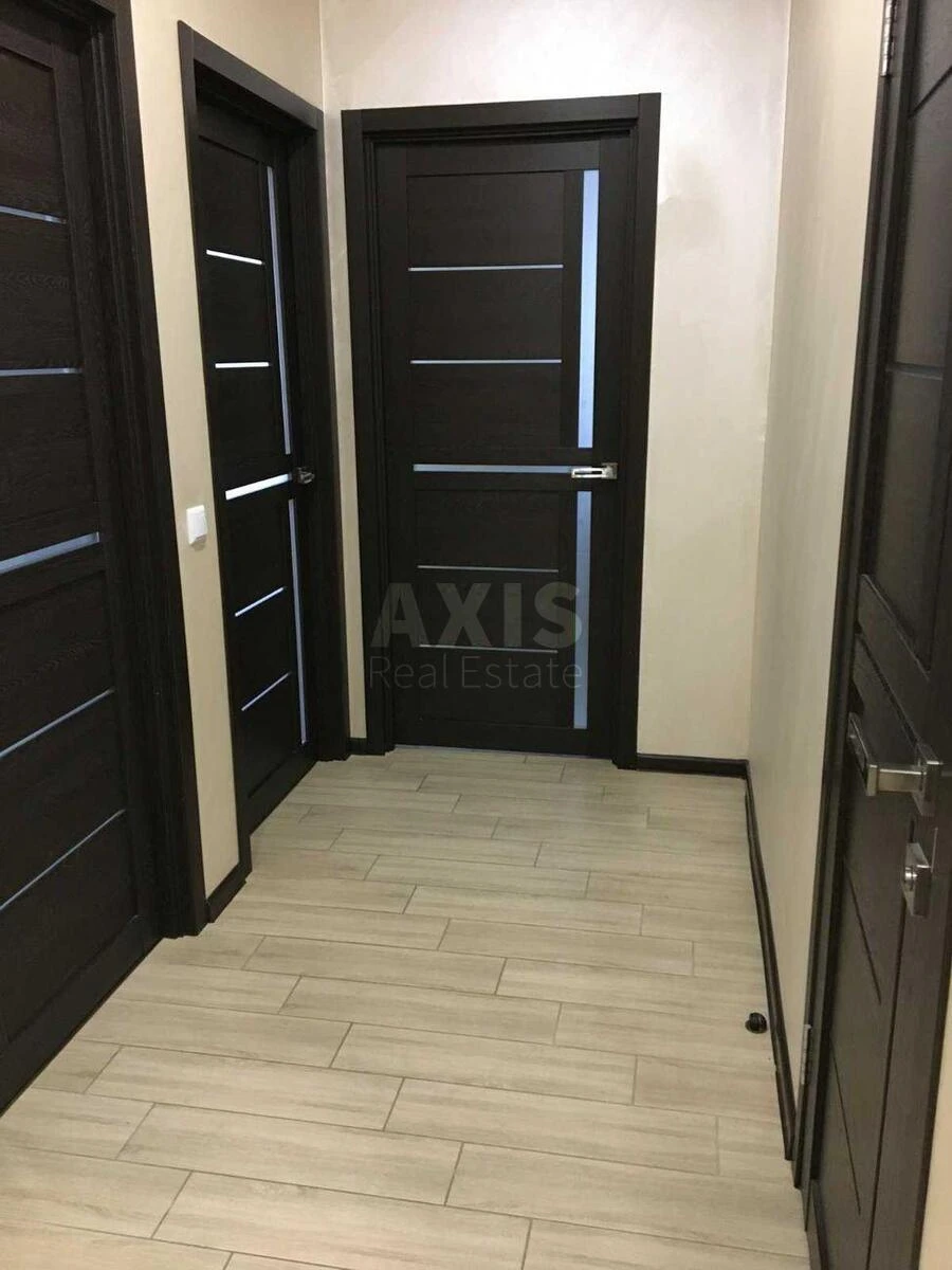 2к квартира ул. Михаила Максимовича 267109511