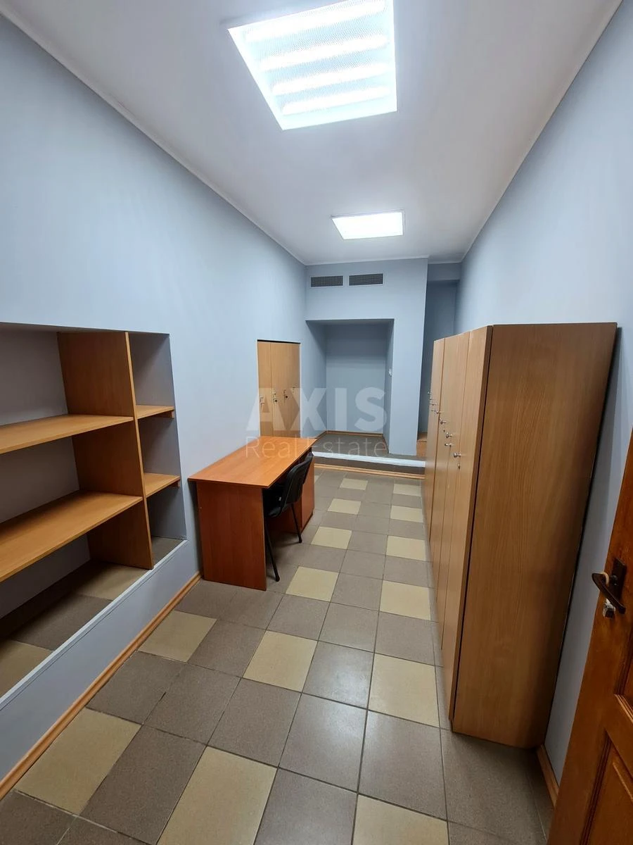 Office vul. Panasa Myrnogo 9Б, 85m26646010