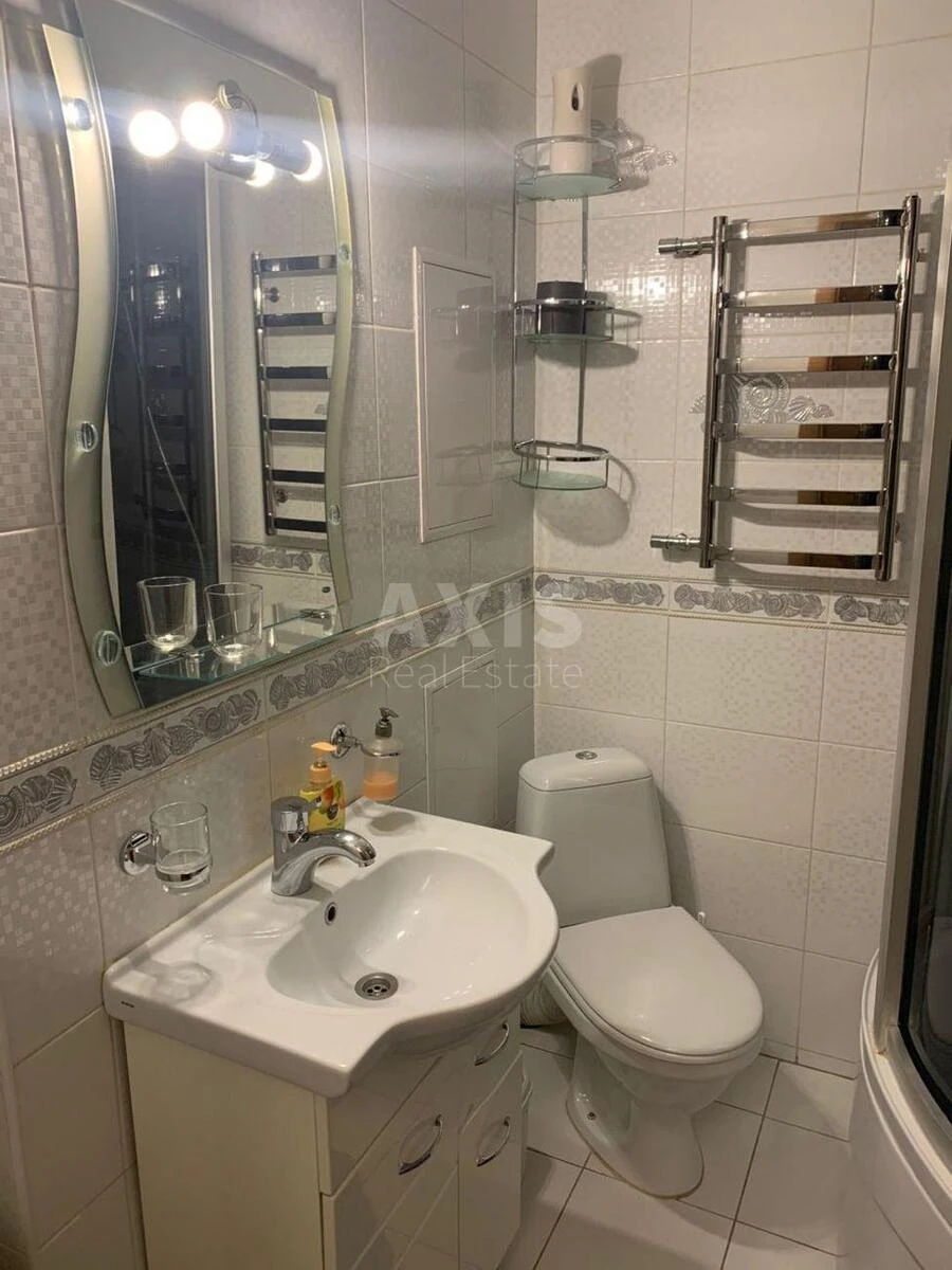 2k apartment vul. Golosii'vs'ka 13А715282