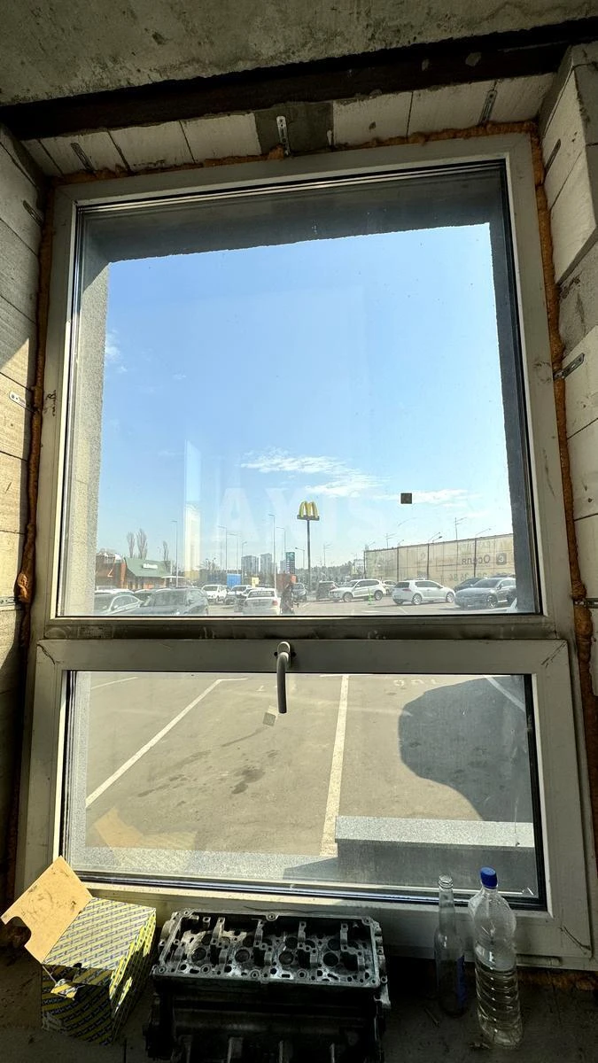 Office pr-t Bazhana Mykoly 17, 163m2632603