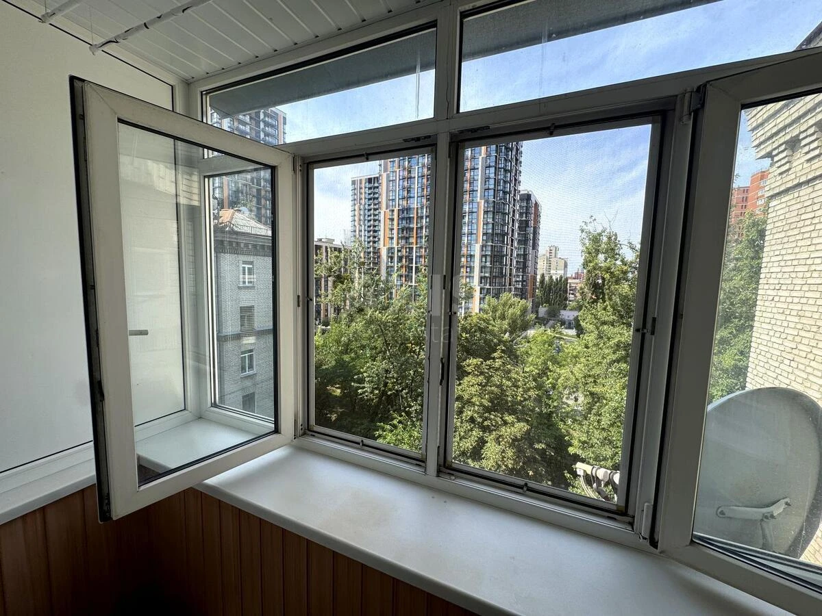 2k apartment vul. Vasylya Tyutyunnyka 58/1654644