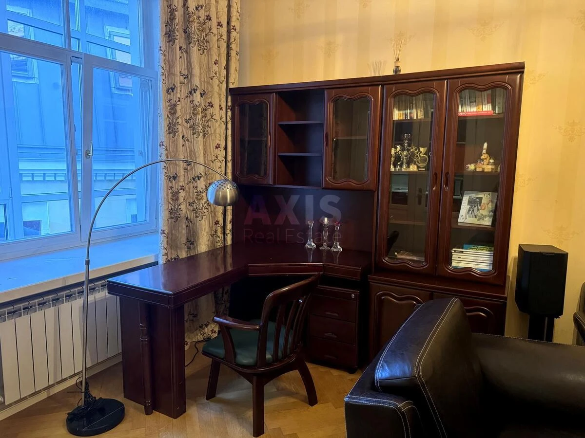 2к квартира спуск Андреевский 2Б701583
