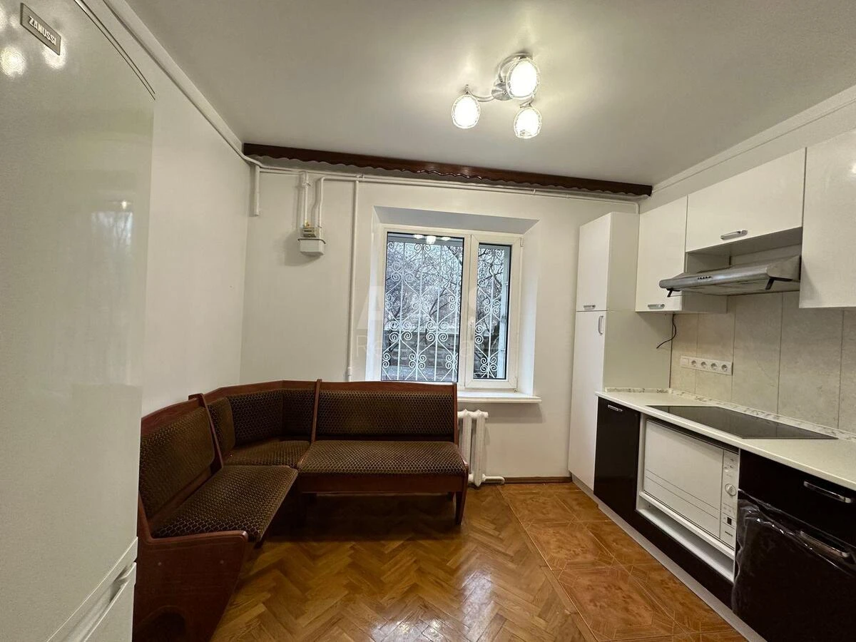 3k apartment vul. Zoologichna 6В49579