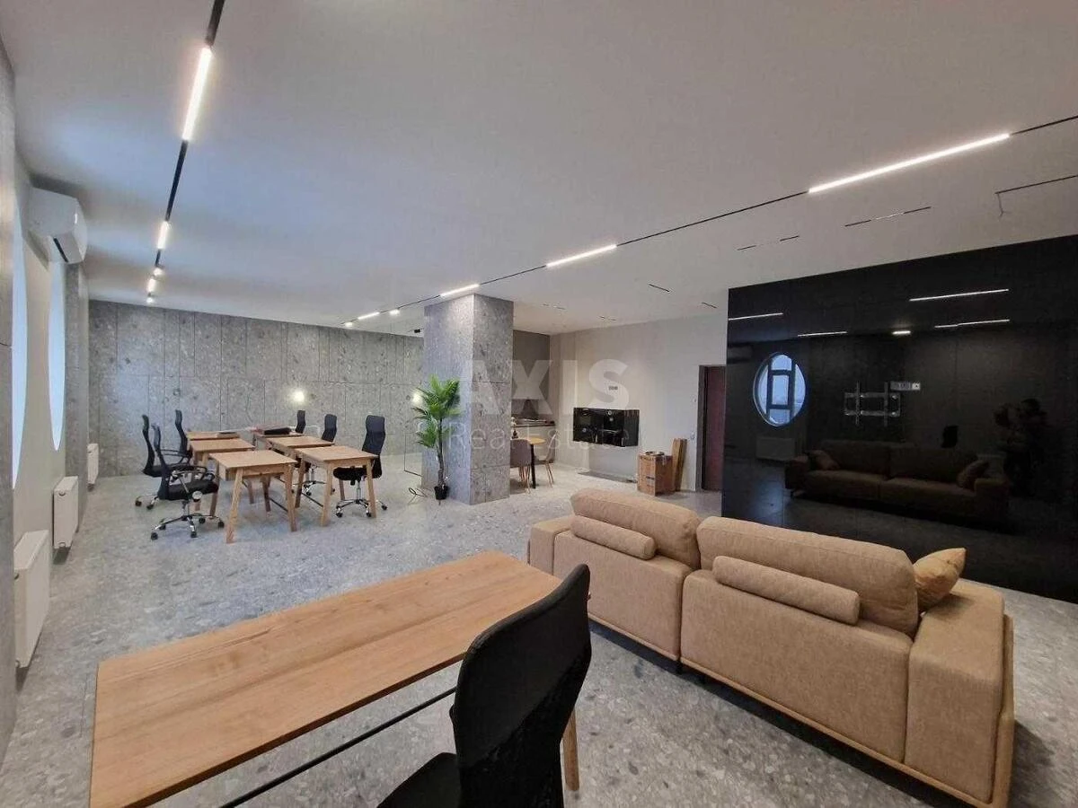 Office vul. Vasylya Tyutyunnyka 37/1, 77m2672550