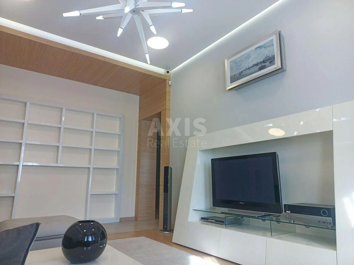 4k apartment vul. Kruglouniversytets'ka 7640247