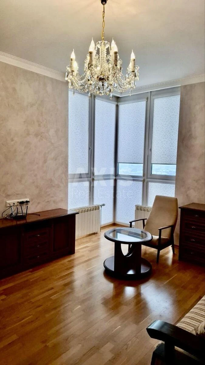 1k apartment vul. Uinstona Cherchillya 43642180