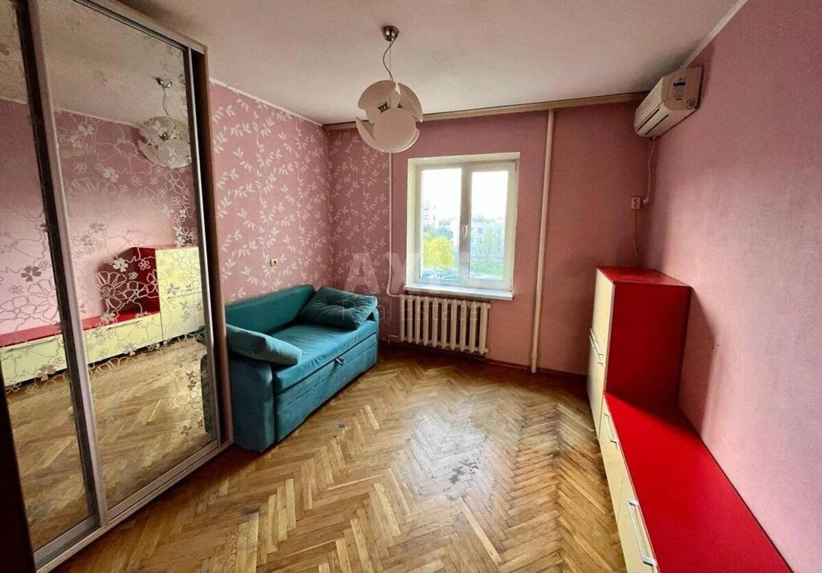 3к квартира ул. Ахматовой Анны 6674417