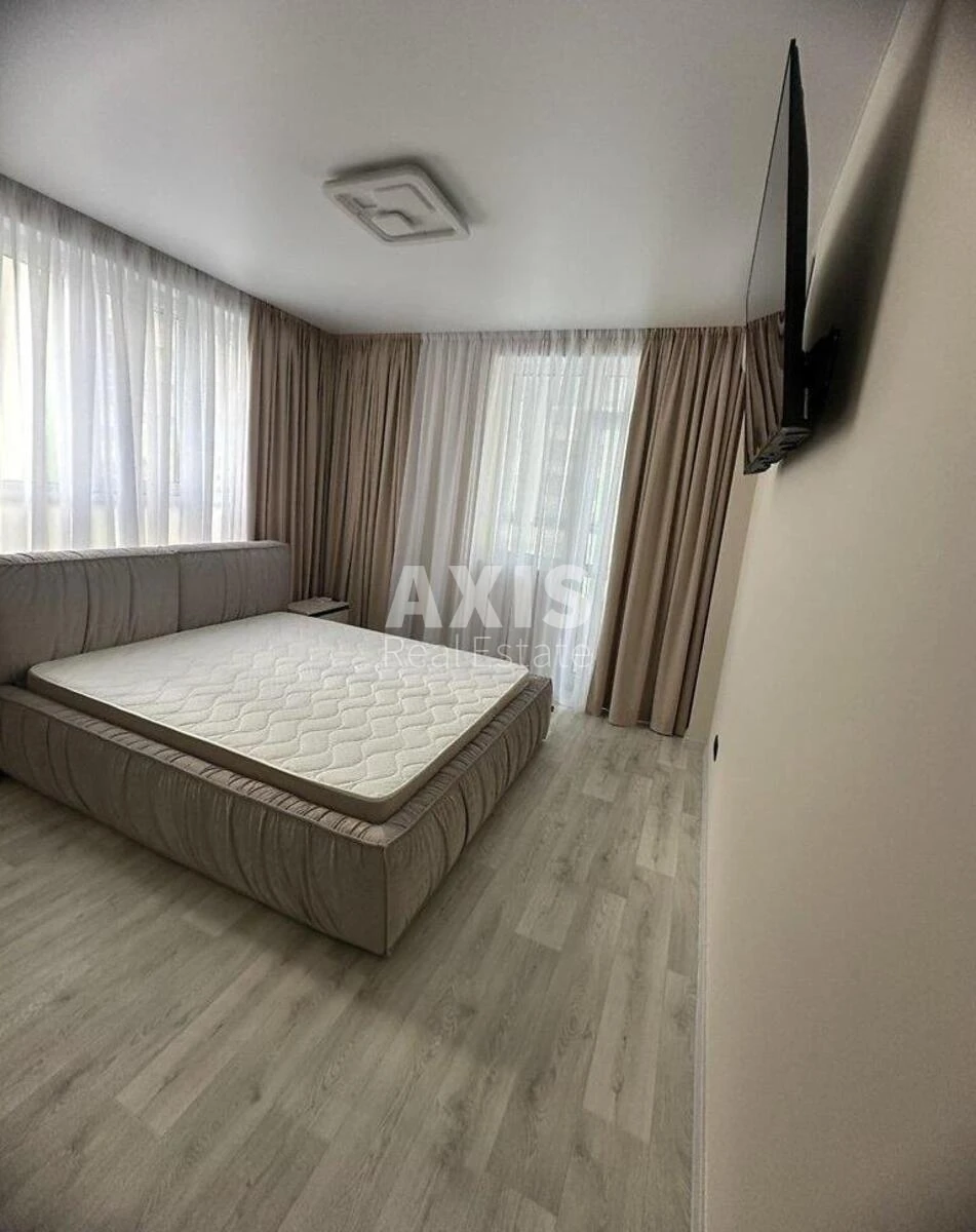 2k apartment vul. Vyshgorods'ka Forty-five years673854