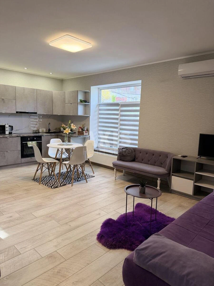 2k apartment vul. Lukretska 2709513