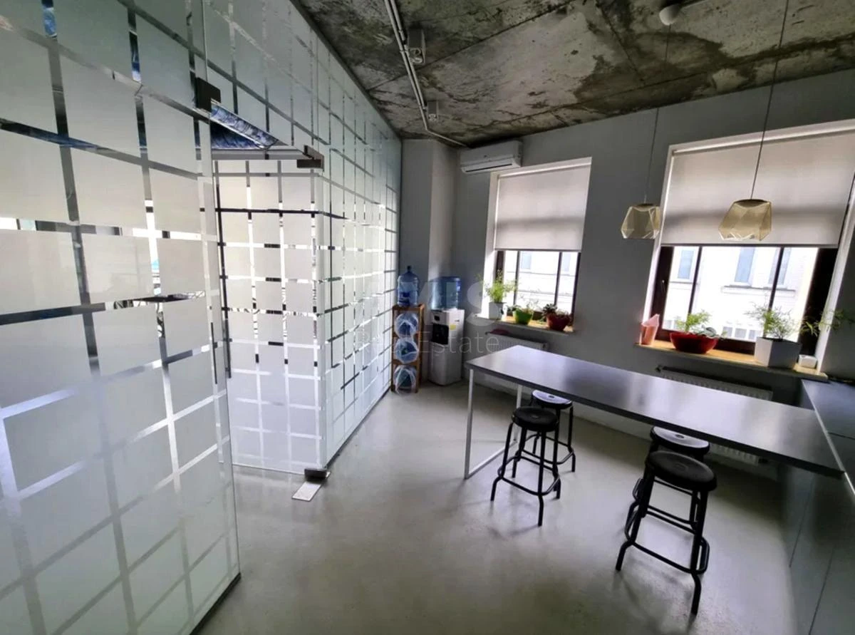Office vul. Vozdvyzhens'ka 48, 270m2692381