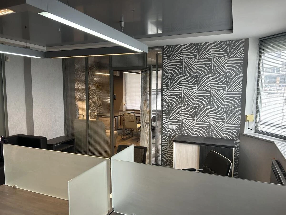 Office vul. Gmyri Borysa 8Б, 65m2660786