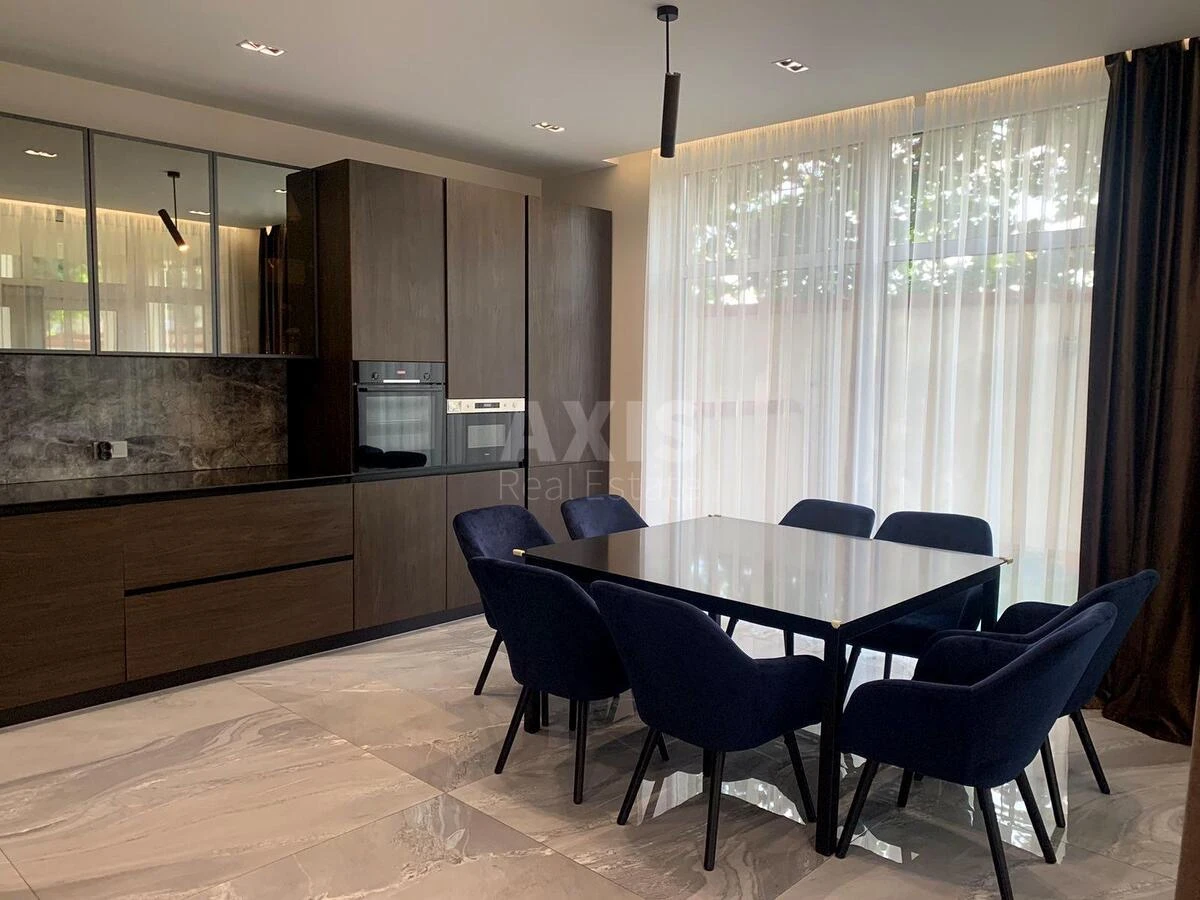 House bul. Mykoly Mikhnovskoho, 300m2, Kyiv city610393