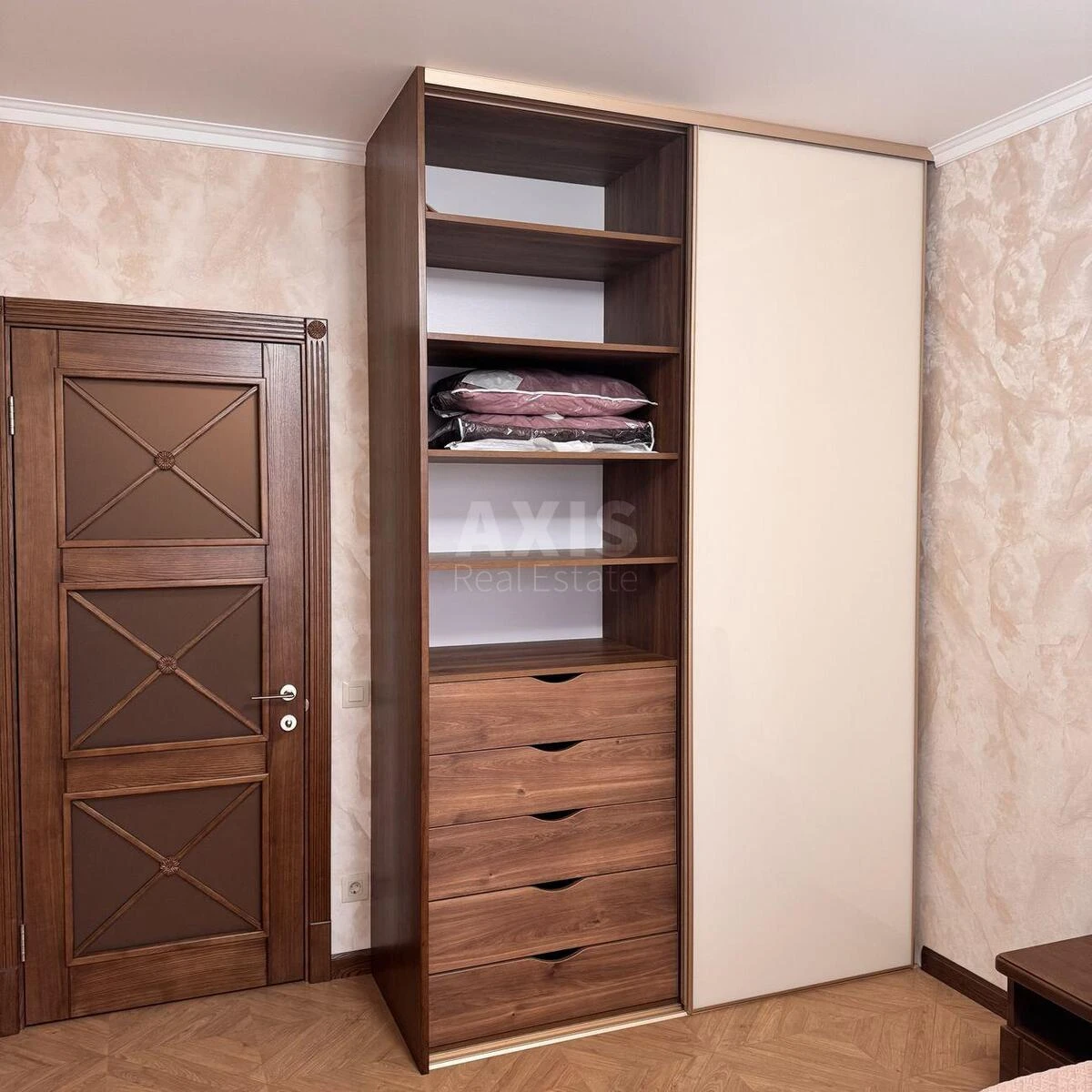 1k apartment vul. Sverstjuka Jevgena 4642958