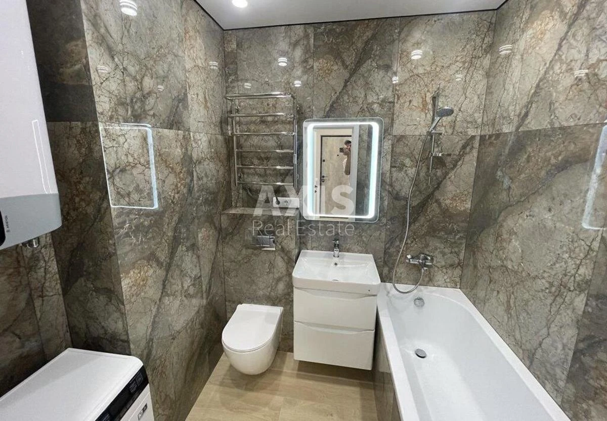 1k apartment vul. Revuc'kogo 40353456