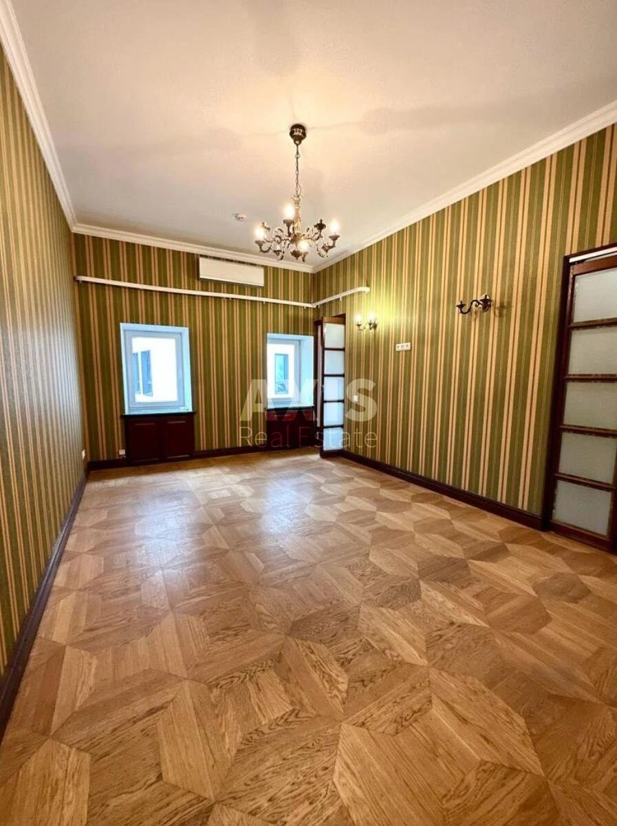 Объект торговли ул. Михайловская 12Б, 1481м2592922