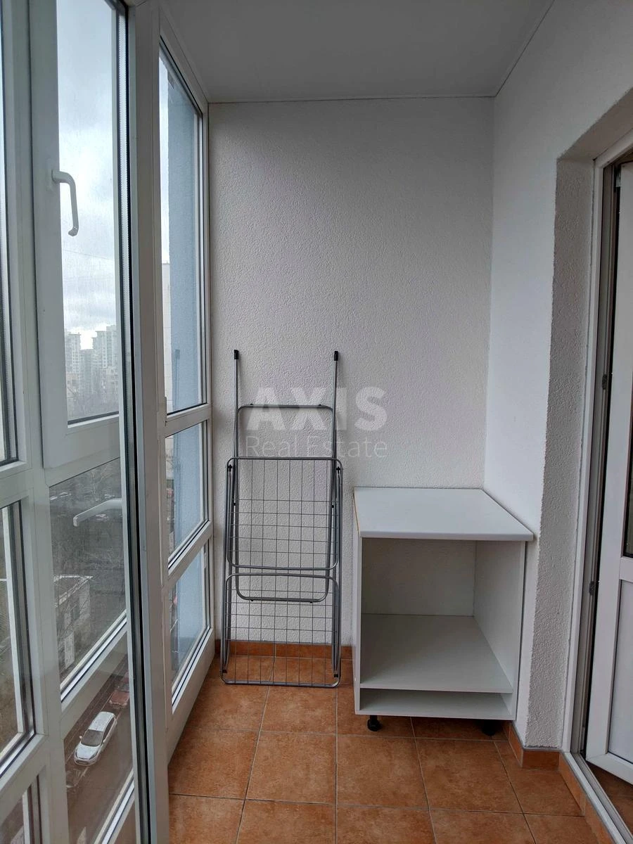 1k apartment vul. Patriarha Mstyslava Skrypnyka 48А601348